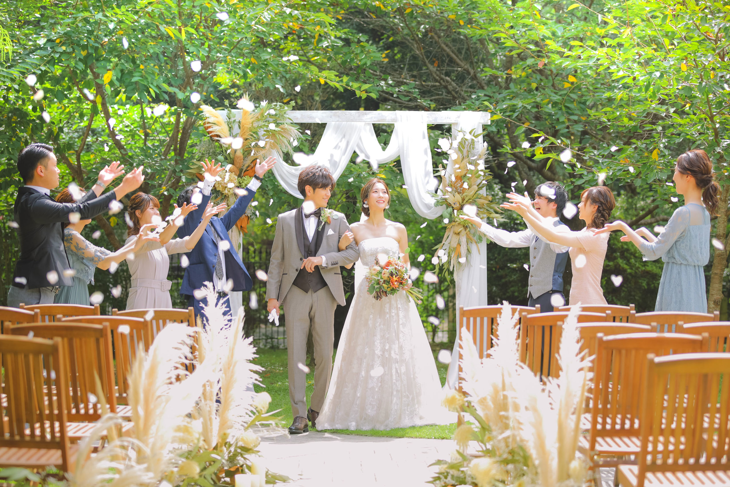 記憶に残るガーデンウェディングに 岡山の結婚式場 森の邸宅彩音 公式